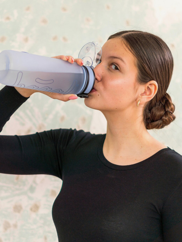 BAAGL  Синя бутилка за пиене от тритан, прахово синя, 800 ml Baagl