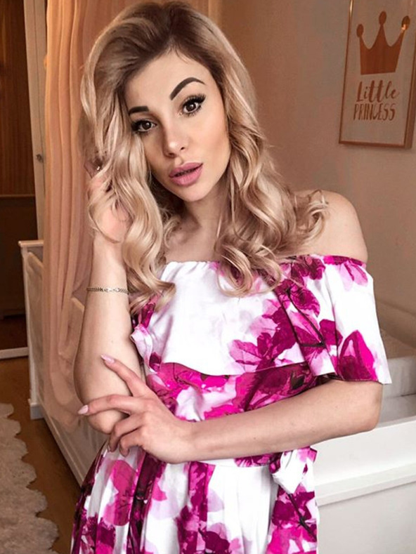 numoco Дълга рокля с волани - големи розови цветя Numoco