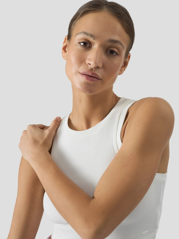 4F Дамски скъсен топ slim 4F