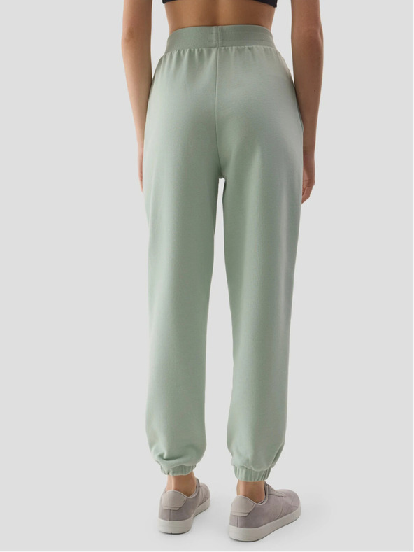 4F Дамски спортни панталони тип "джогър" с органичен памук 4F