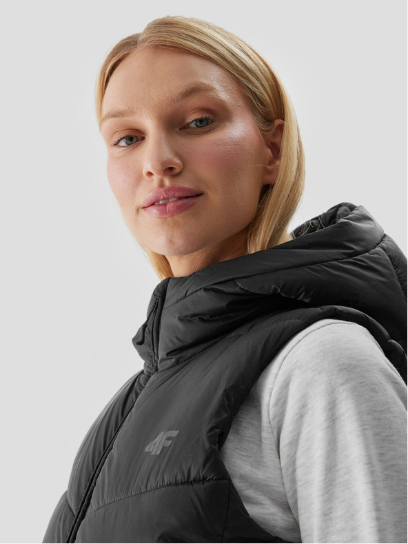 4F Дамска пухена жилетка с пълнеж от синтетични пера 4F