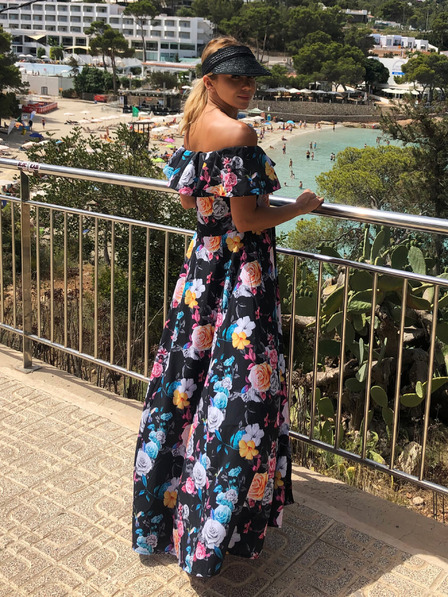 numoco Дълга рокля с волани - черна + разноцветни цветя Numoco