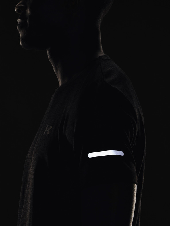 Under Armour Мъжки тениски Under Armour UA SEAMLESS STRIDE SS