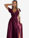 numoco Сатенена дълга рокля с деколте - бургундско Numoco CRYSTAL