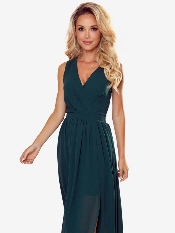 numoco Дълга рокля с деколте и връзка - зелена Numoco JUSTINE