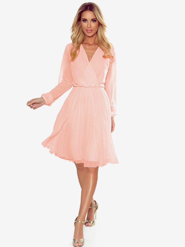 numoco Плисирана рокля с дълги ръкави - праскова Numoco ISABELLE