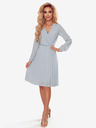 numoco Плисирана рокля с деколте и дълъг ръкав - сиво Numoco ISABELLE