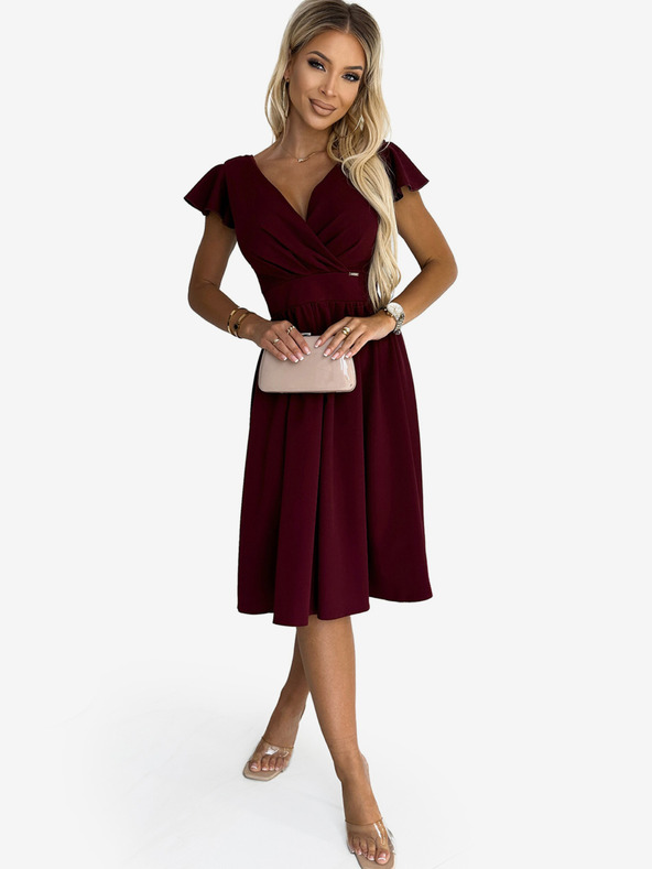 numoco Рокля с деколте и къси ръкави - бургундско Numoco MATILDE