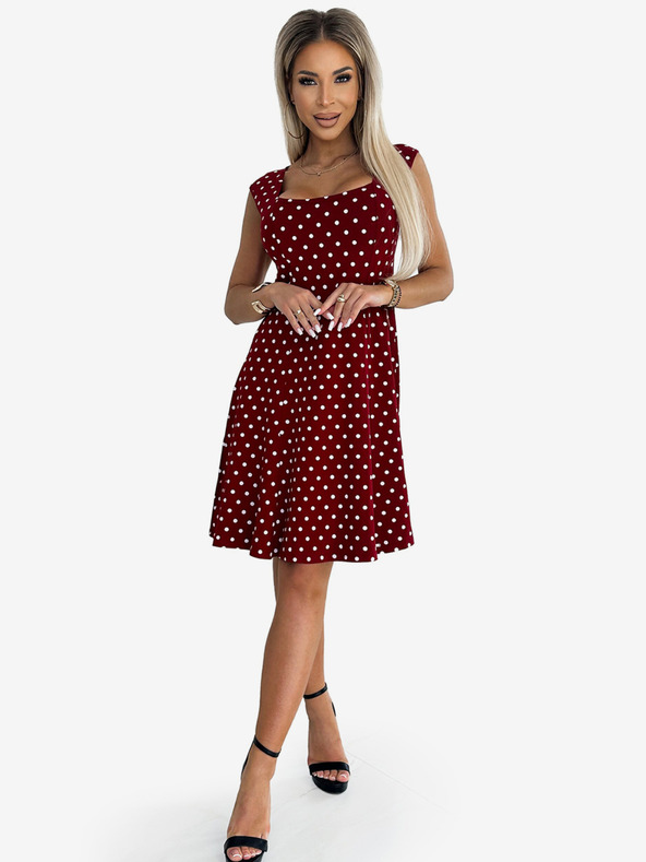 numoco Памучна рокля с ромбовидно деколте - бордо с точки Numoco STELLA