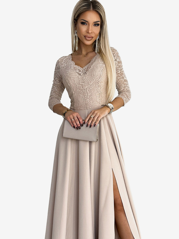 numoco Дълга елегантна рокля с деколте и разкрояване на крачолите - бежова Numoco AMBER