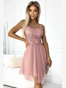 numoco Дамска рокля с гипюр и фин тюл - прахообразно розово Numoco CATERINA