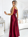 numoco Елегантна дълга рокля от сатен с деколте и разрез на крачолите - бургундско Numoco JULIET