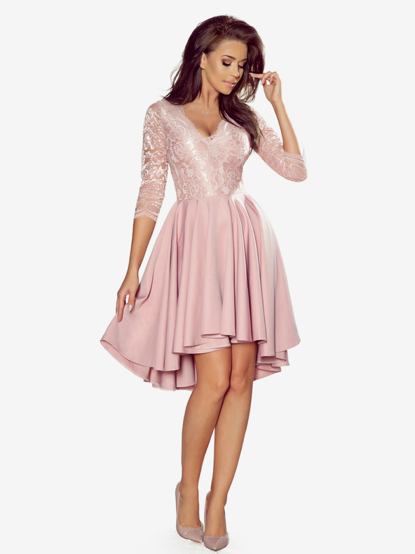 numoco Изключителна рокля с дантела - прахово розово Numoco NICOLLE