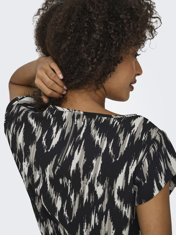 ONLY Бежово-черна дамска шарена блуза ONLY Vic