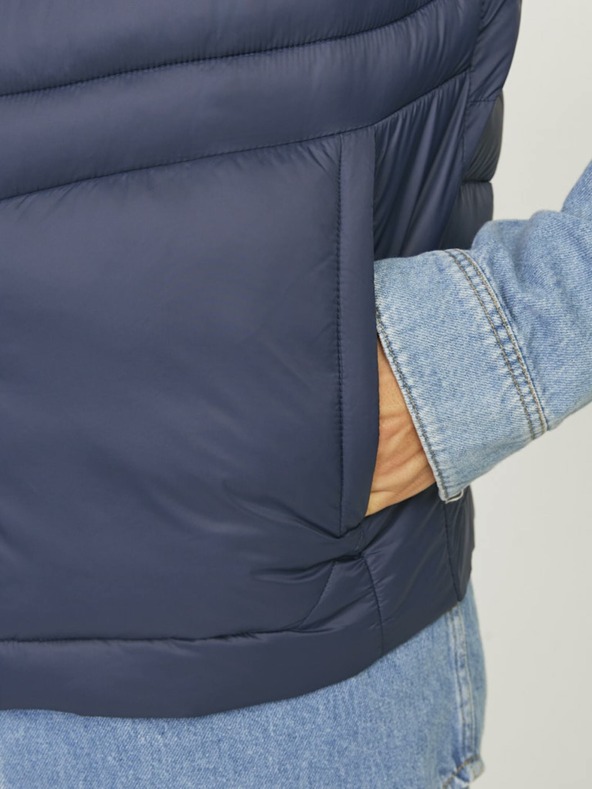 Jack & Jones Тъмносиня мъжка ватирана жилетка Jack & Jones