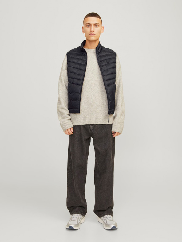 Jack & Jones Черна мъжка ватирана жилетка Sprint на Jack & Jones