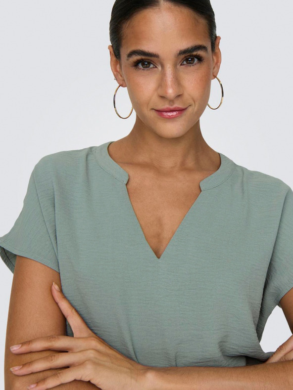 Jacqueline de Yong Зелена дамска блуза с лъвче JDY