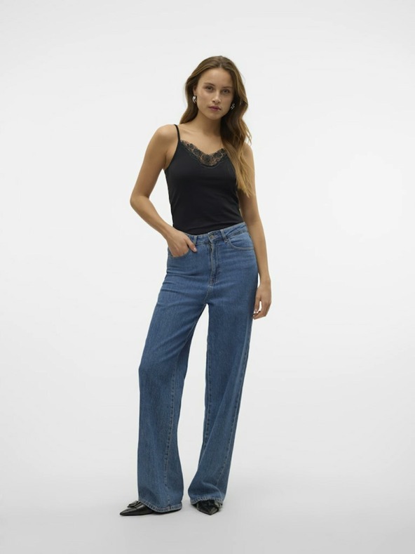 Vero Moda Черно потник с дантела VERO MODA Inge