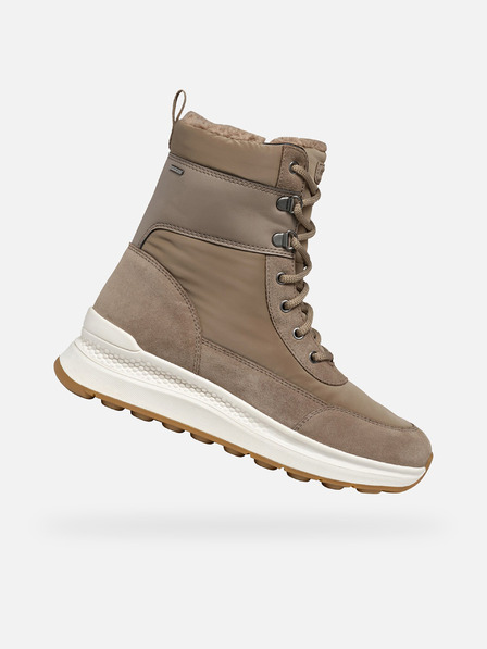 Geox Бежови дамски боти Geox Spherica Actif X2