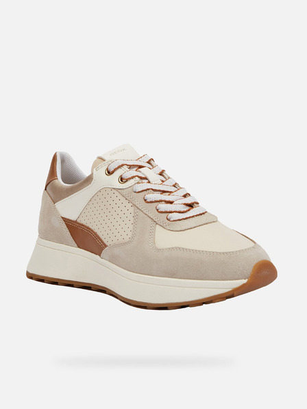 Geox Кремави дамски маратонки Geox Amabel