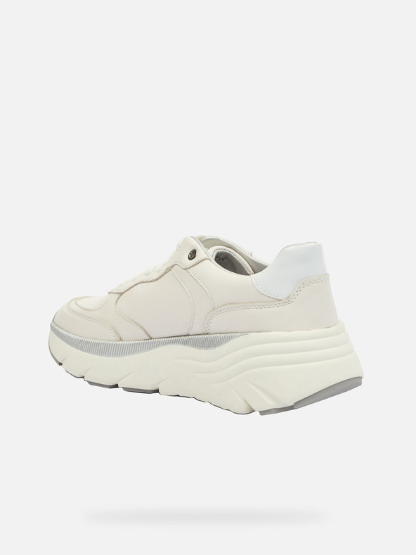 Geox Кремави дамски маратонки Geox Diamanta