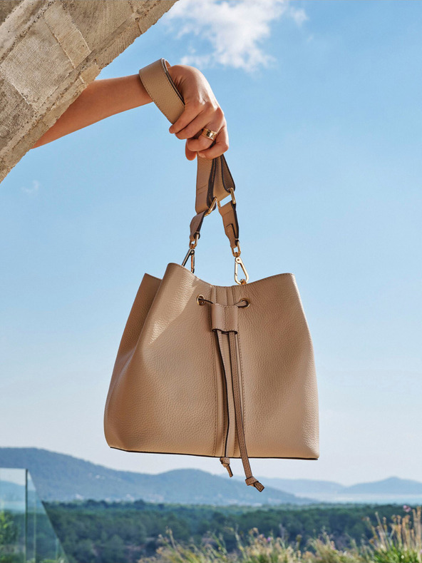 Geox Кремава дамска чанта Geox Andrenne