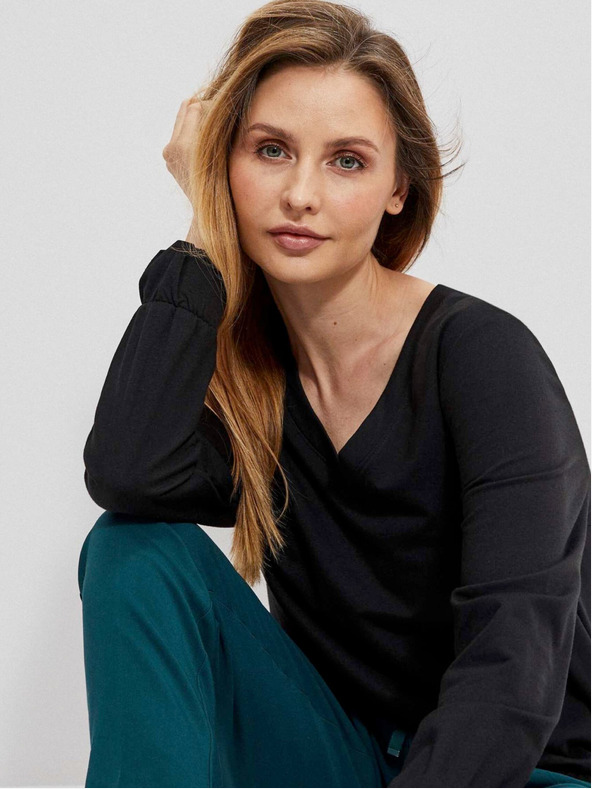 Moodo Черен дамски суитчър с V-образно деколте Moodo