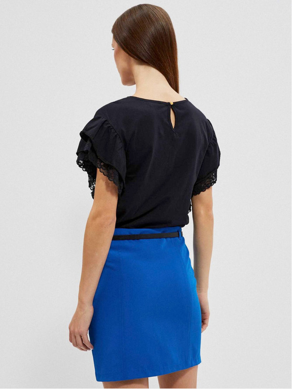 Moodo Черна дамска блуза с волани на раменете Moodo