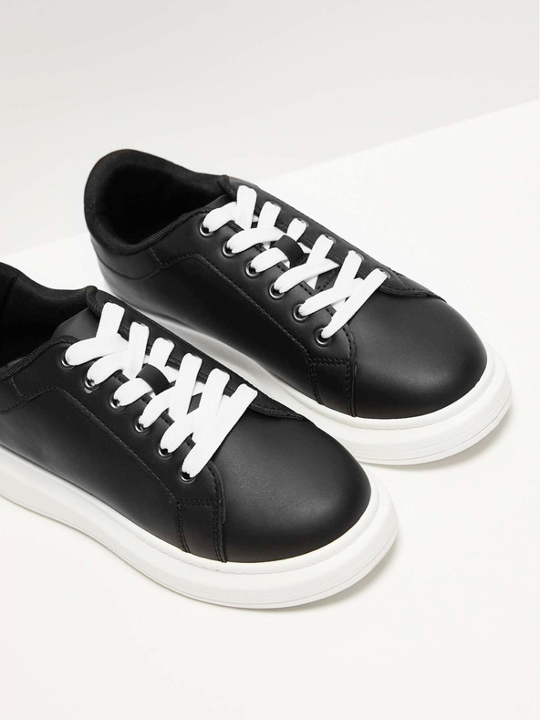 Moodo Черни дамски кожени маратонки Moodo