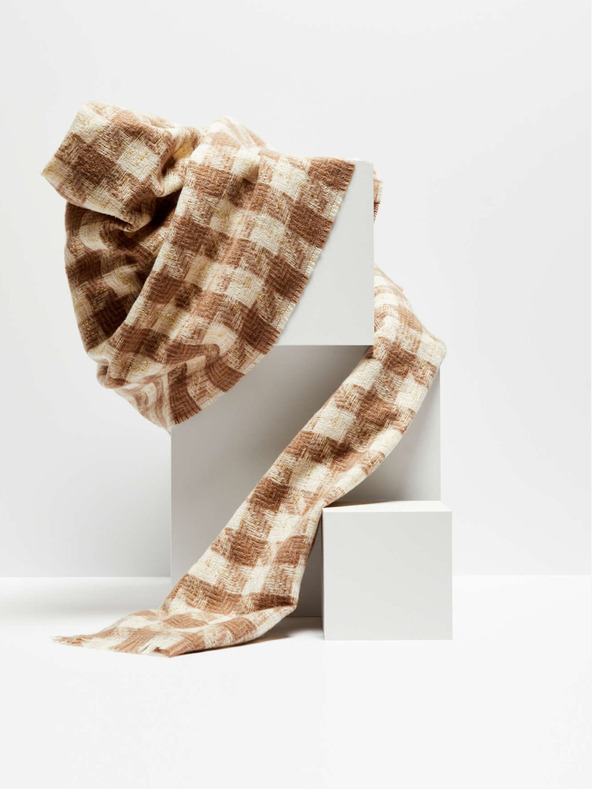 Moodo Кариран шал