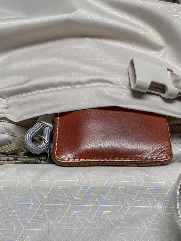 Travelite Комплект черни пътнически куфари Travelite Elvaa 4w L