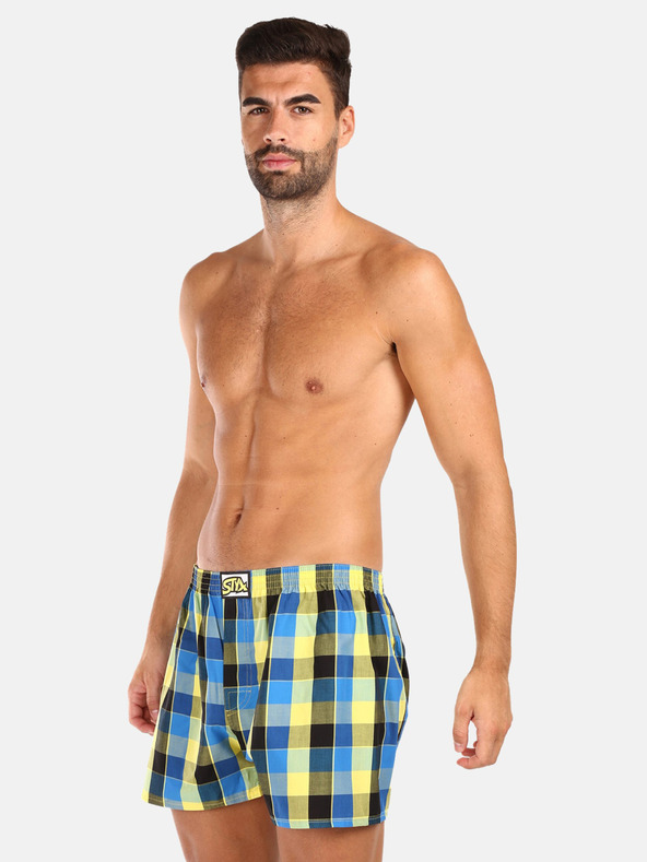 Styx Комплект от три мъжки карирани къси панталони в светлозелено, жълто и синьо STYX