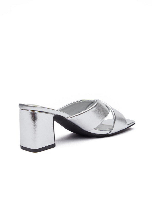 Orsay Сребристи дамски чехли на ток ORSAY