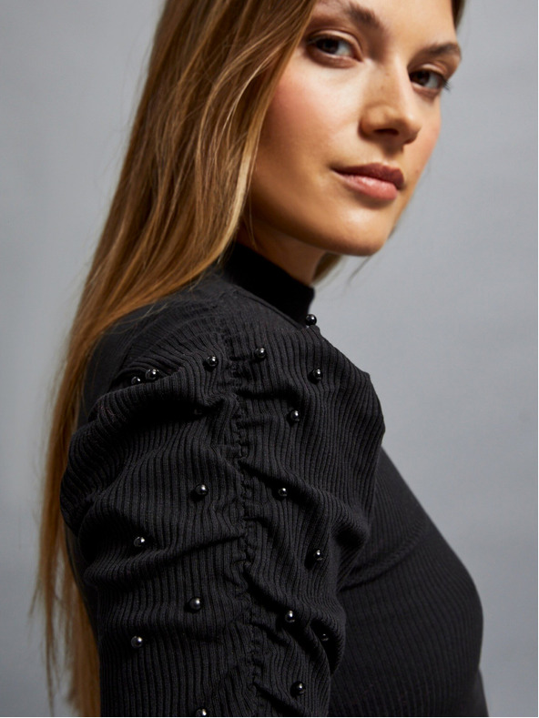 Moodo Черна дамска рипсена блуза с буфан ръкави и ролка Moodo