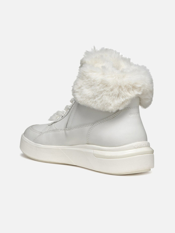 Geox Бели дамски маратонки Geox Dalyla