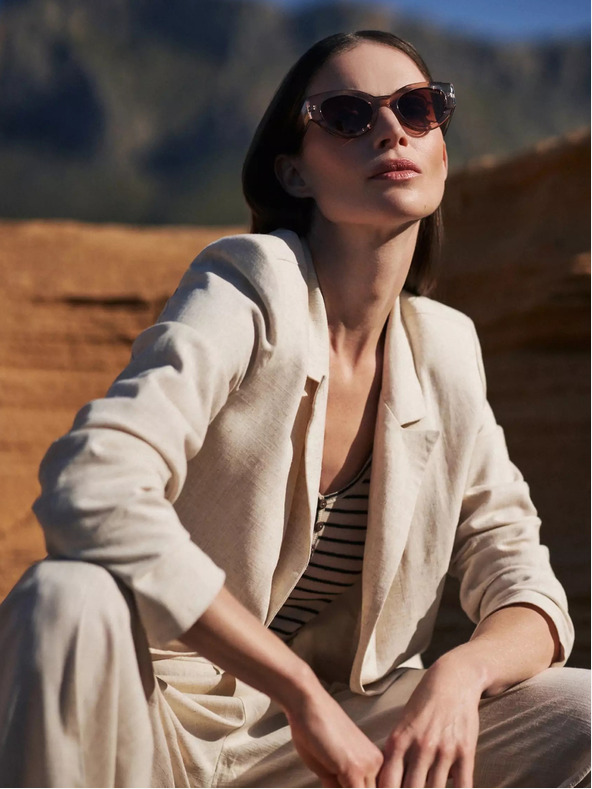 Moodo Бежов дамски блейзър Moodo