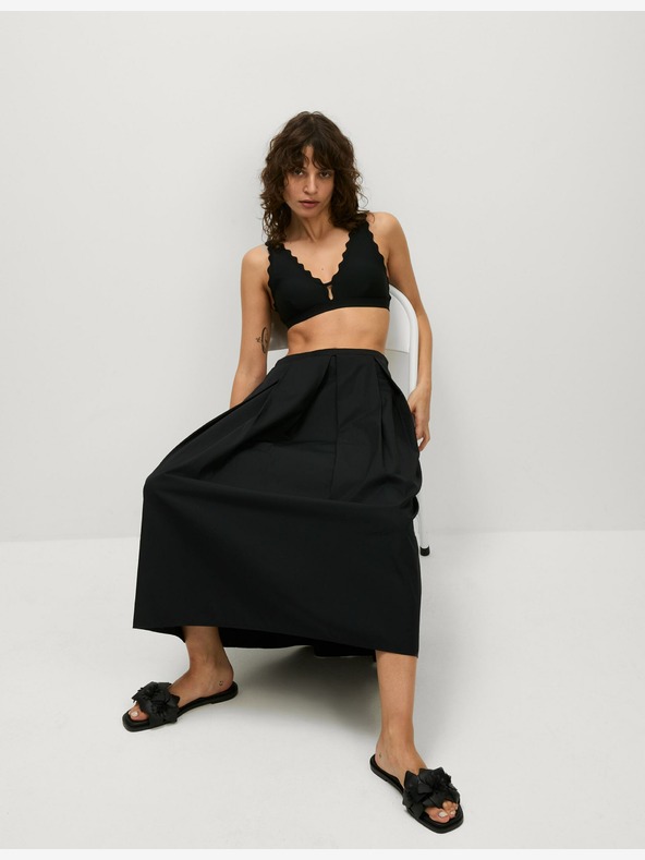 Marks & Spencer Горнище на бикини с подплънки с деколте Marks & Spencer черно