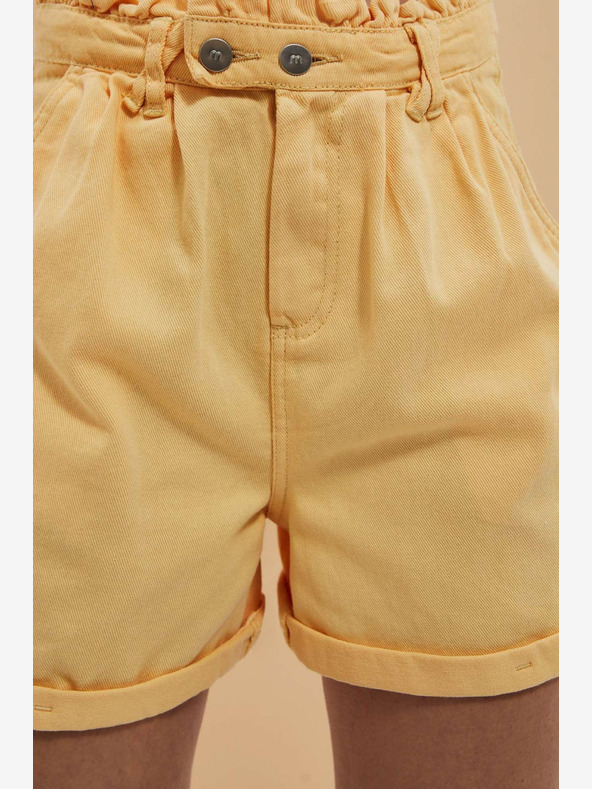 Moodo Жълти дамски къси панталони Moodo