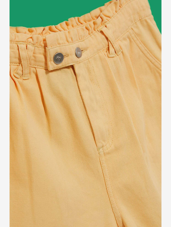 Moodo Жълти дамски къси панталони Moodo
