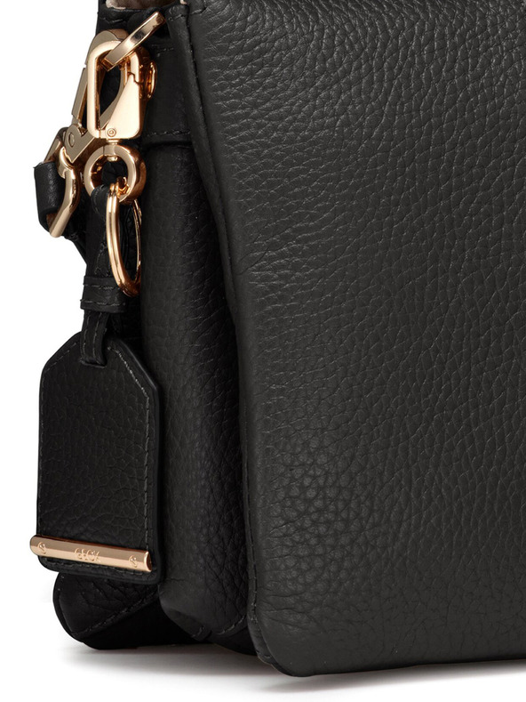 Geox Черна дамска чанта Geox Clarissa