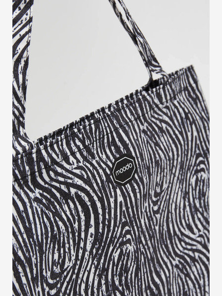 Moodo Дамска чанта с шарка Moodo в бяло и черно