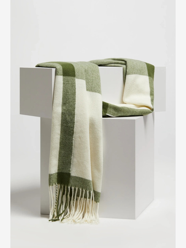 Moodo Бяло-зелен дамски шал Moodo