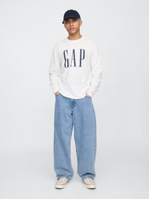 GAP Овърсайз тениска с логото на GAP