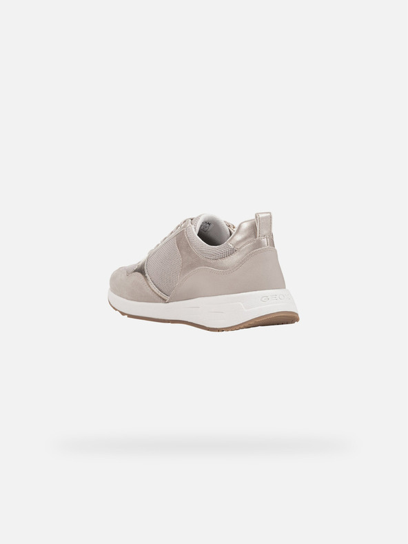 Geox Бежови дамски маратонки Geox Bulmya