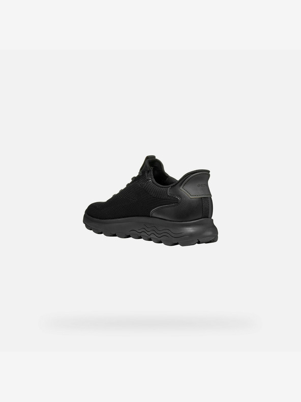 Geox Черни дамски маратонки Geox Spherica Plus