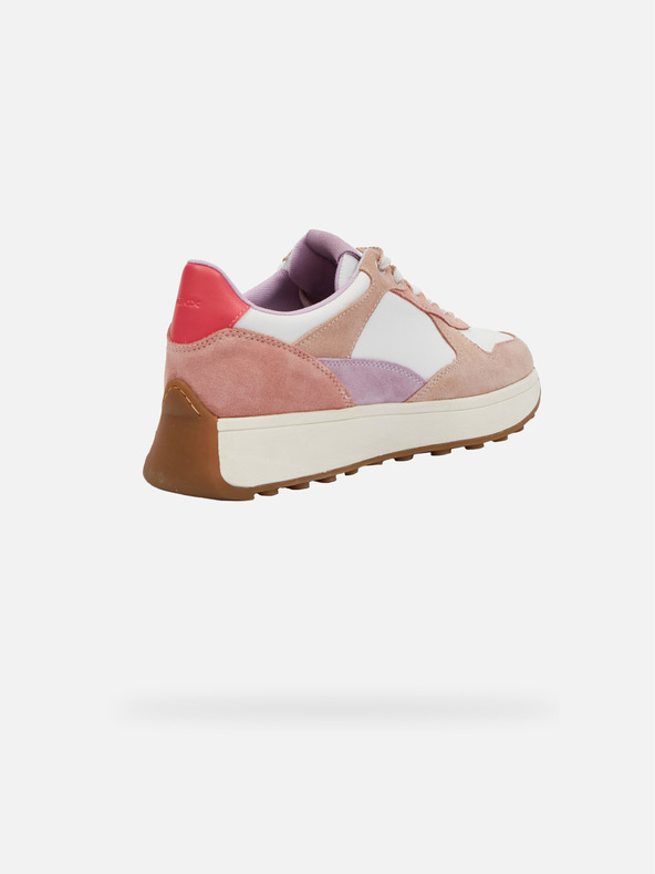 Geox Бели дамски маратонки Geox Amabel