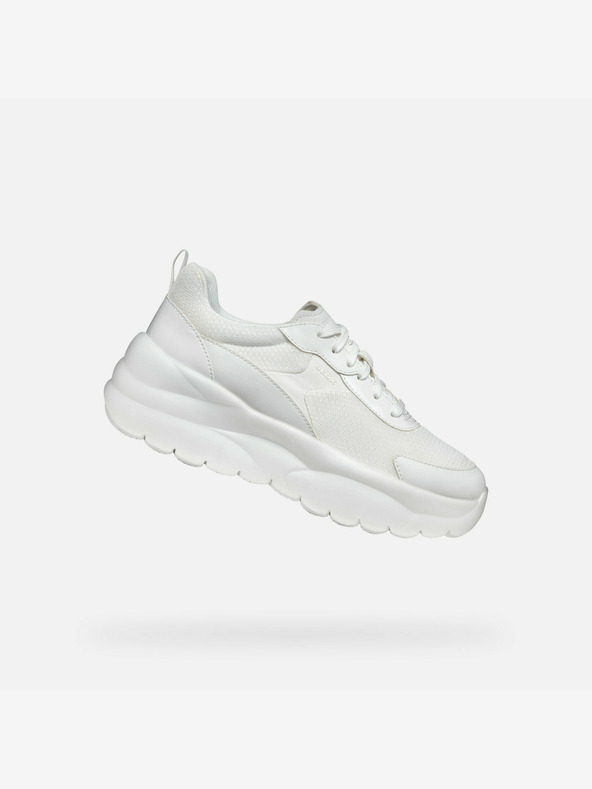 Geox Бели дамски маратонки Geox Xtors