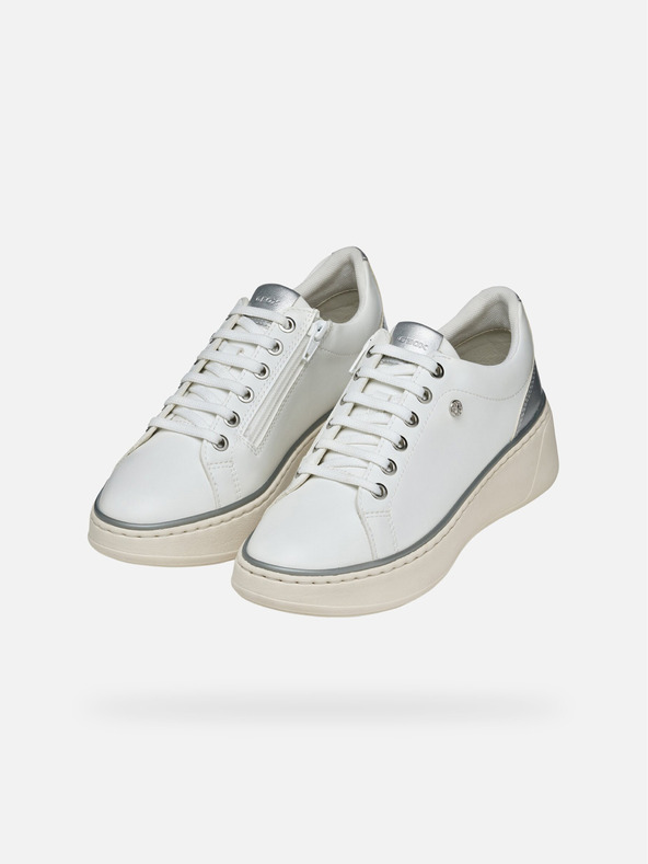 Geox Бели дамски маратонки Geox Sunnetty