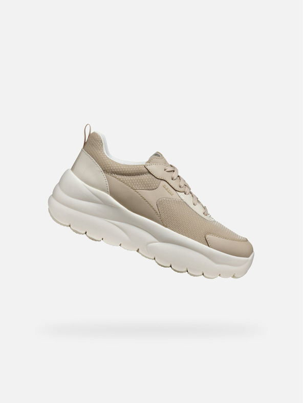 Geox Бежови дамски маратонки Geox Xtors