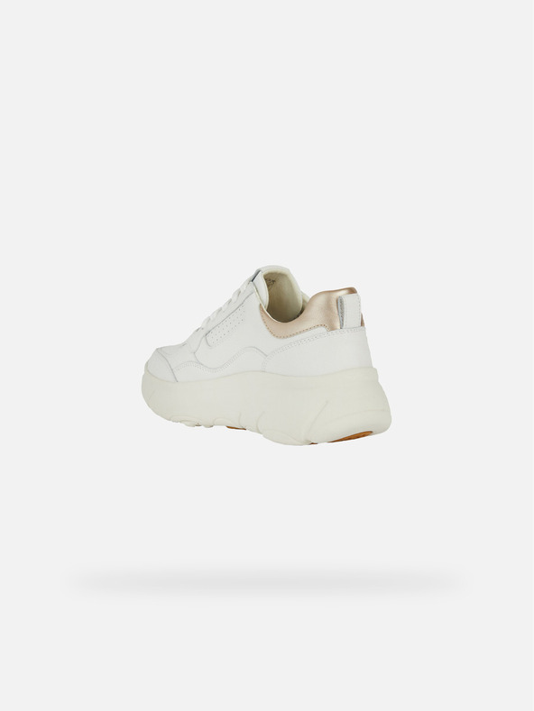 Geox Бели дамски маратонки Geox Nebula 2.0 X